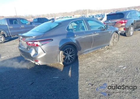2021 Toyota Camry Se Awd z USA, uszkodzony, nr VIN 4T1G11BK2MU031258